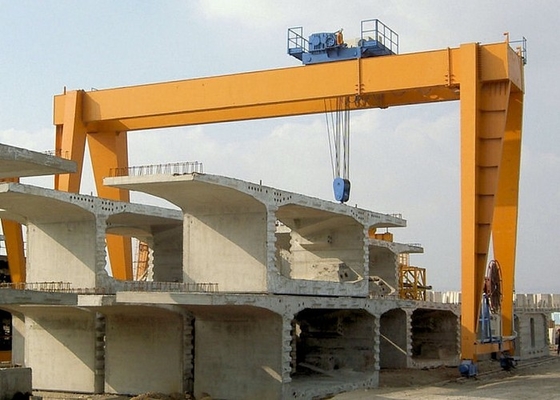 Span 6M-50M 20T to 900T Truss Bridge Crane المستخدمة في البناء