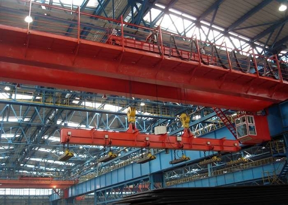 IP54 IP44 EOT Double Girder Overhead Crane 50 طن جسر كرين سهل التشغيل