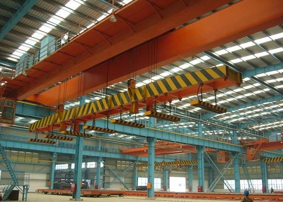 IP54 IP44 EOT Double Girder Overhead Crane 50 طن جسر كرين سهل التشغيل