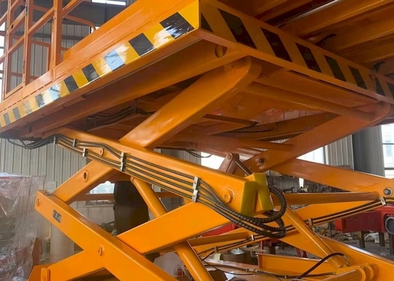 OEM 3.98mx1.83m منصة 680 كجم ديزل مقصية للأرض غير المستوية