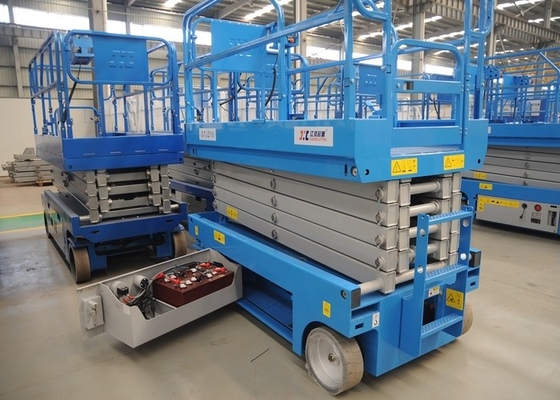 منصة الرفع الهيدروليكية GTJZ 14m 300kg المنغنيز الصلب المتنقلة