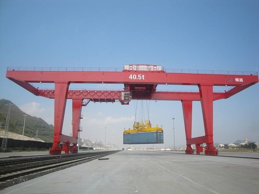 ميناء RMG Double Girder Gantry Crane لحاوية 40 قدم