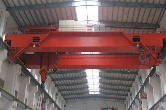 Q235B Q345C 32Ton الجسر رافعة ورشة عمل رافعة السفر فوق رأس مزدوجة
